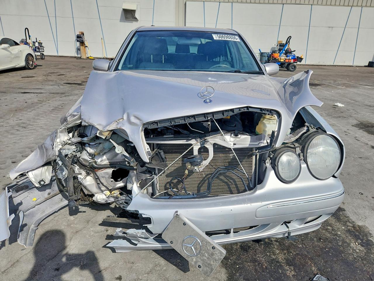Mercedes-Benz E-Class 320