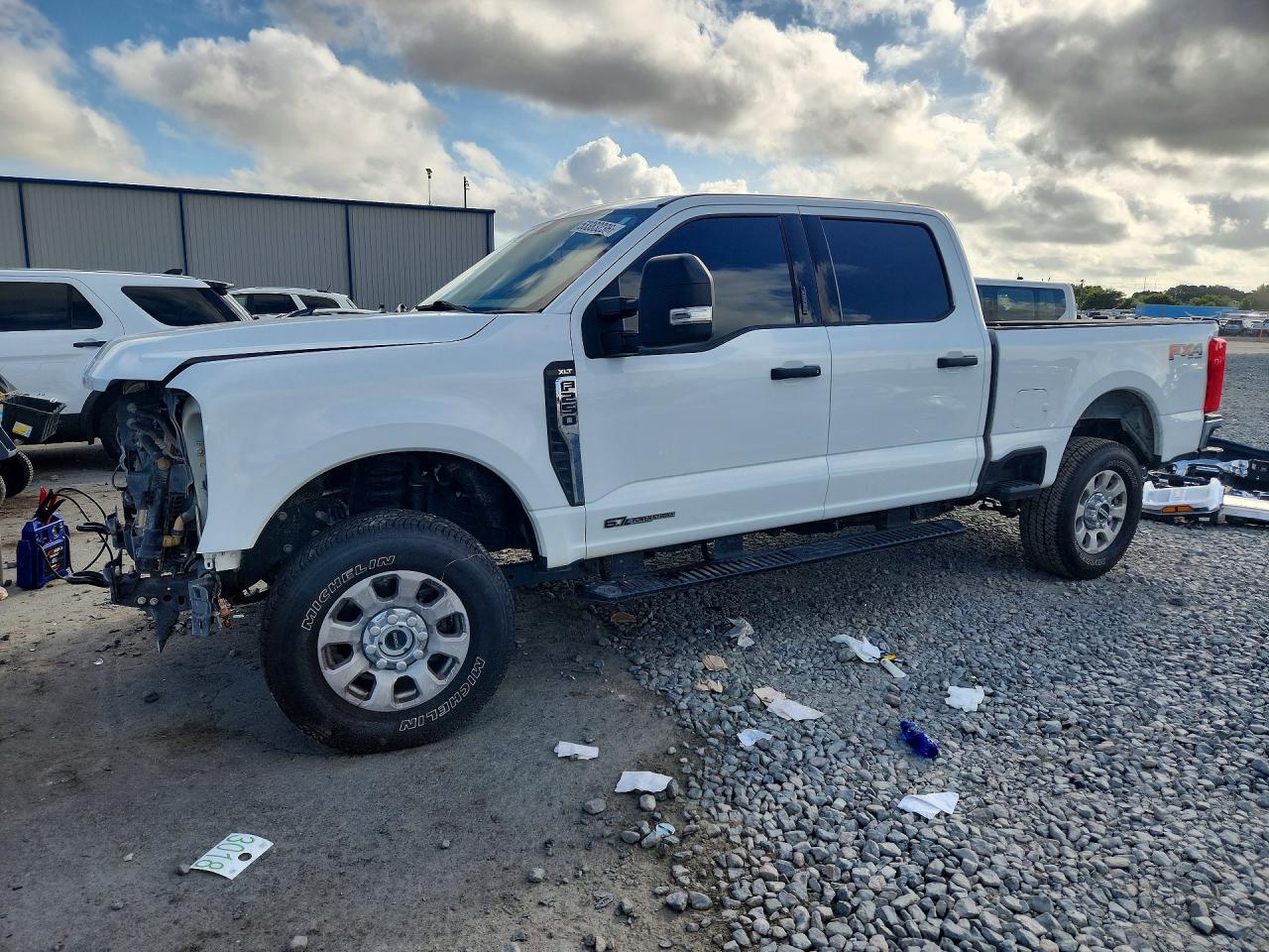 Salvage Ford F-250 Image
