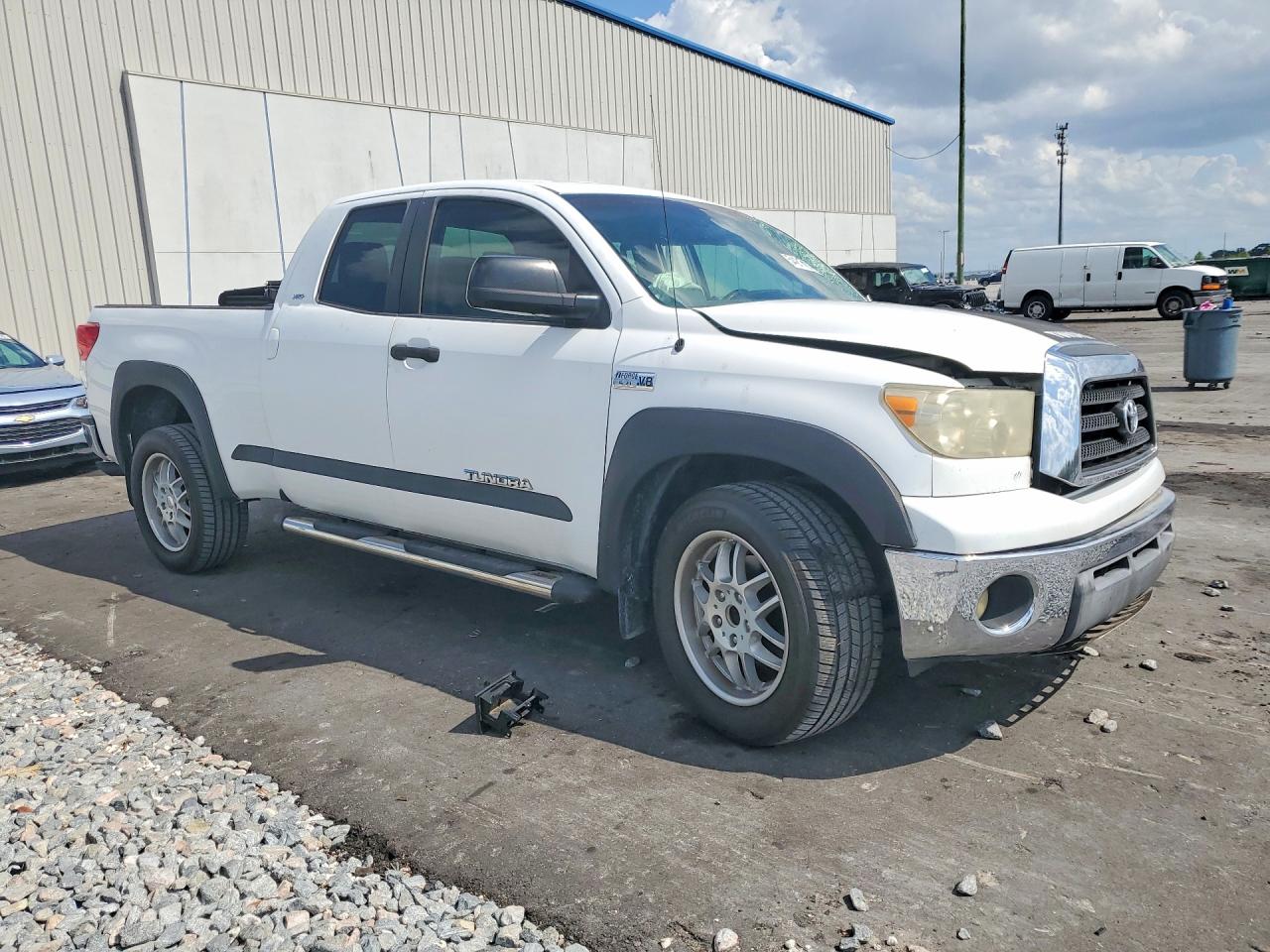 Toyota Tundra Grade