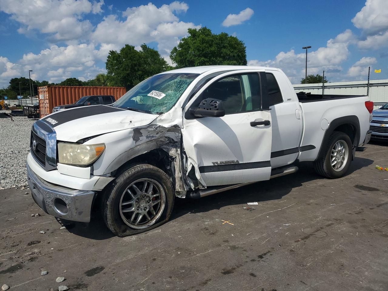Salvage Toyota Tundra Image