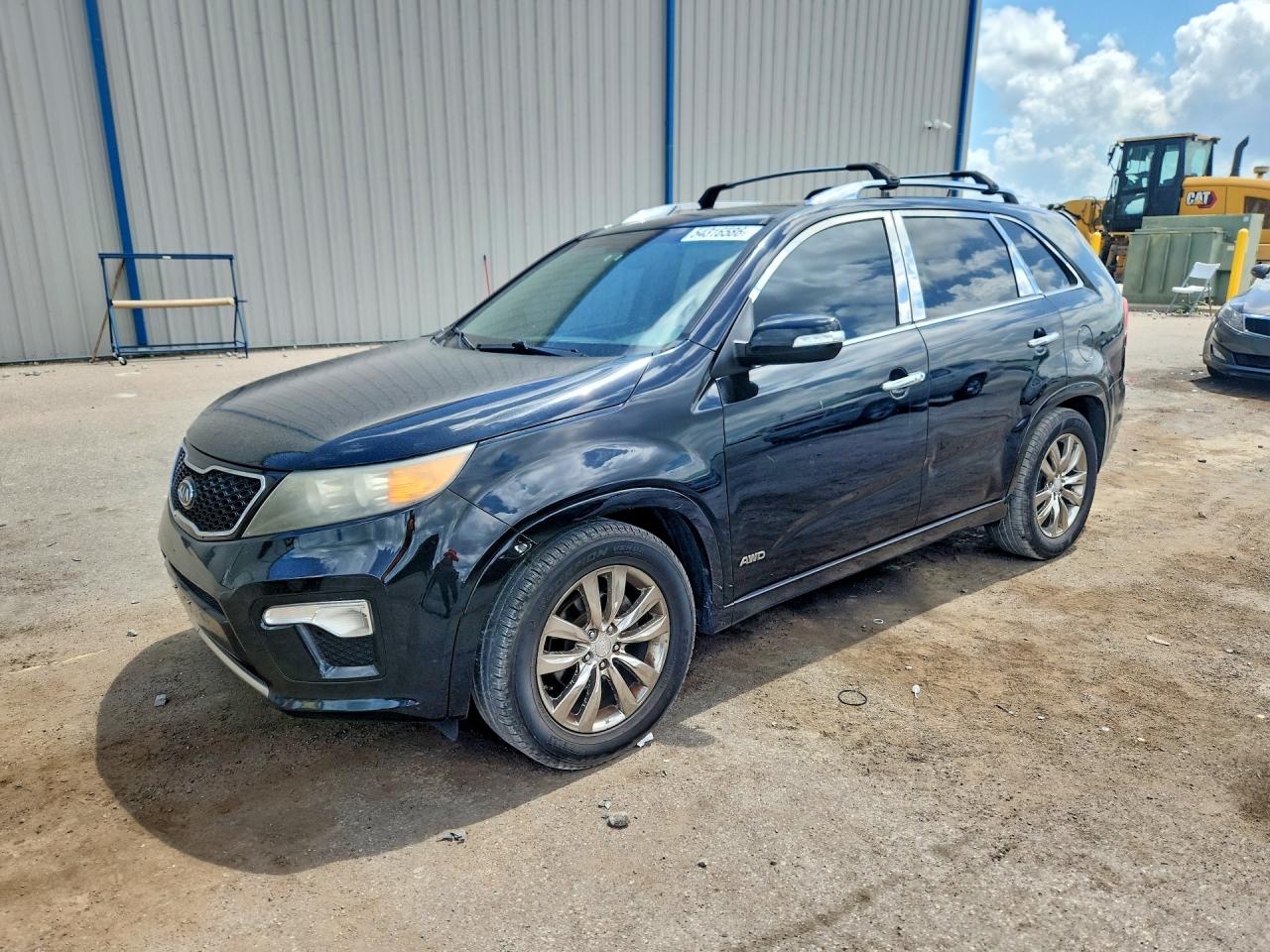 Salvage Kia Sorento Image