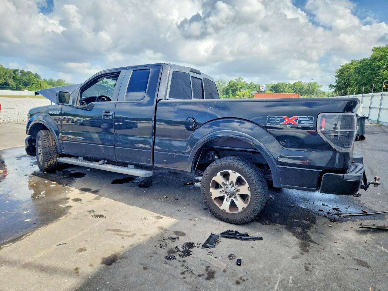 Ford F-150 Super Cab