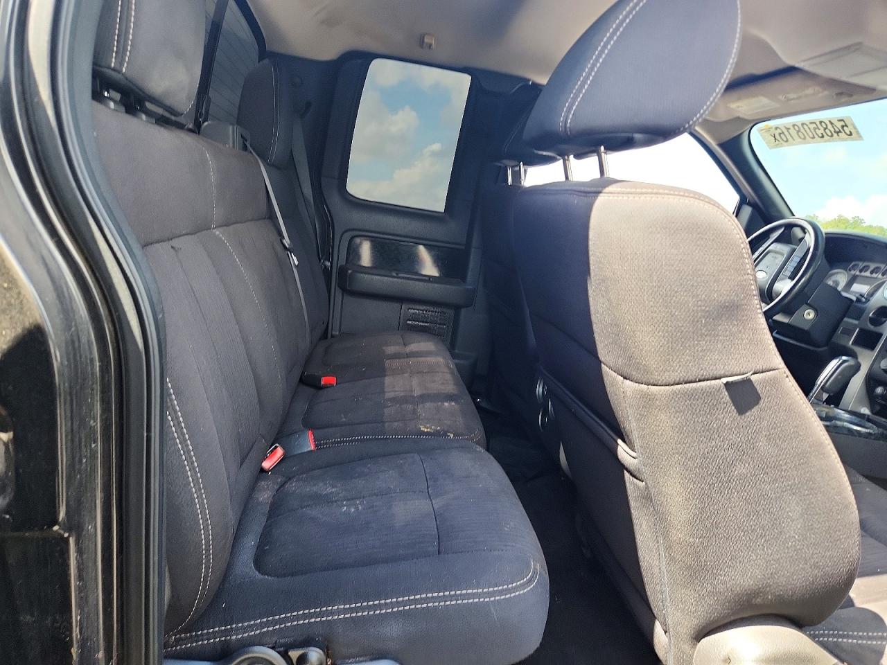 Ford F-150 Super Cab