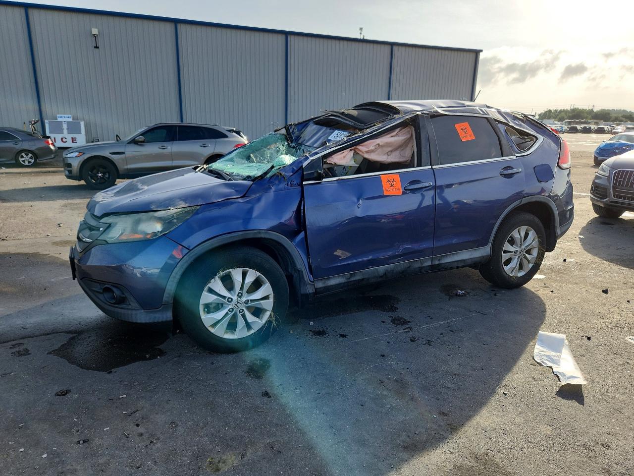 Salvage Honda Crv Image