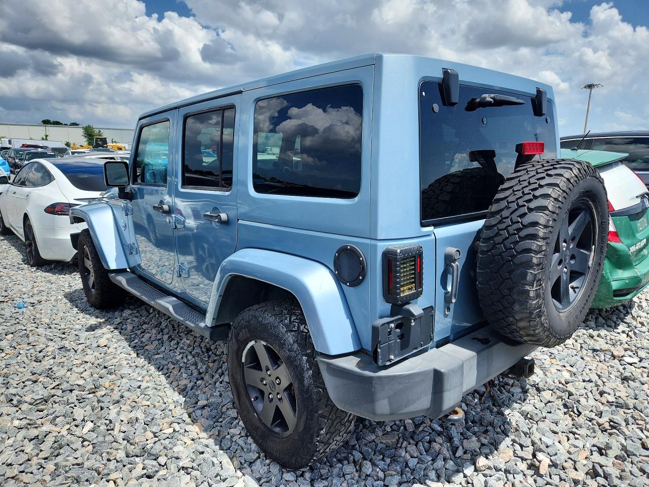 Jeep Wrangler Sahara