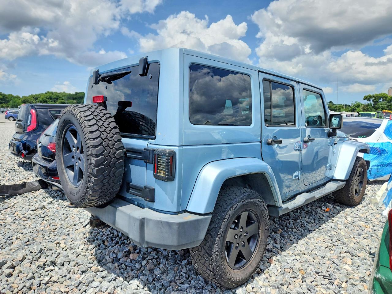 Jeep Wrangler Sahara