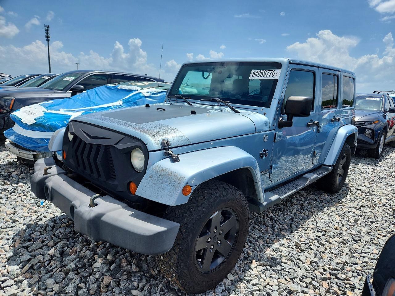 Salvage Jeep Wrangler Image