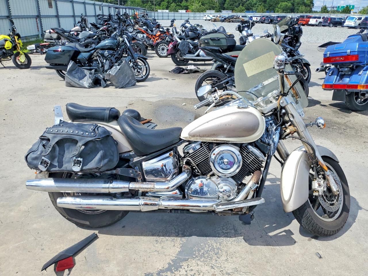 Salvage Yamaha Xv Image