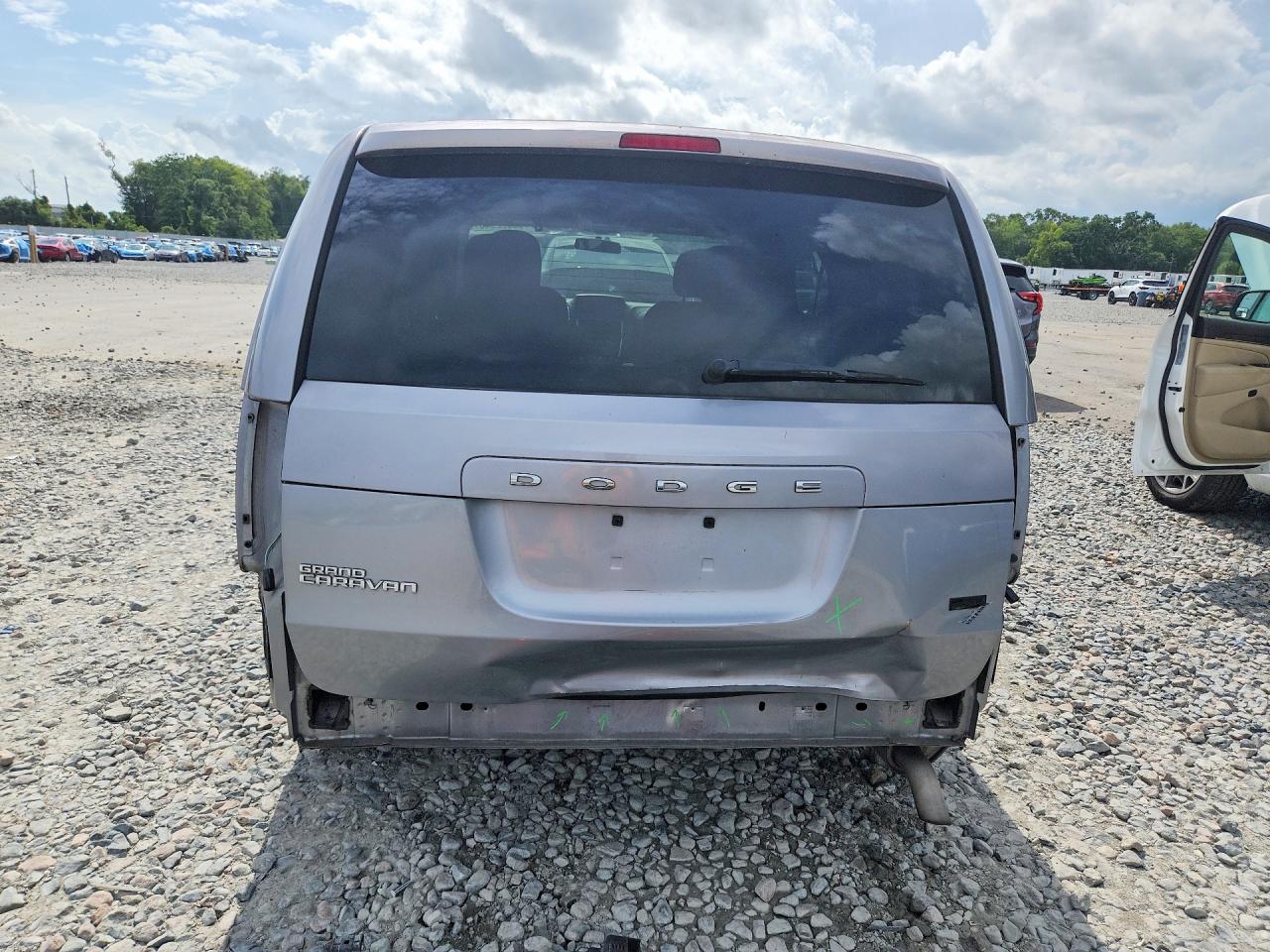 Dodge Caravan Sxt