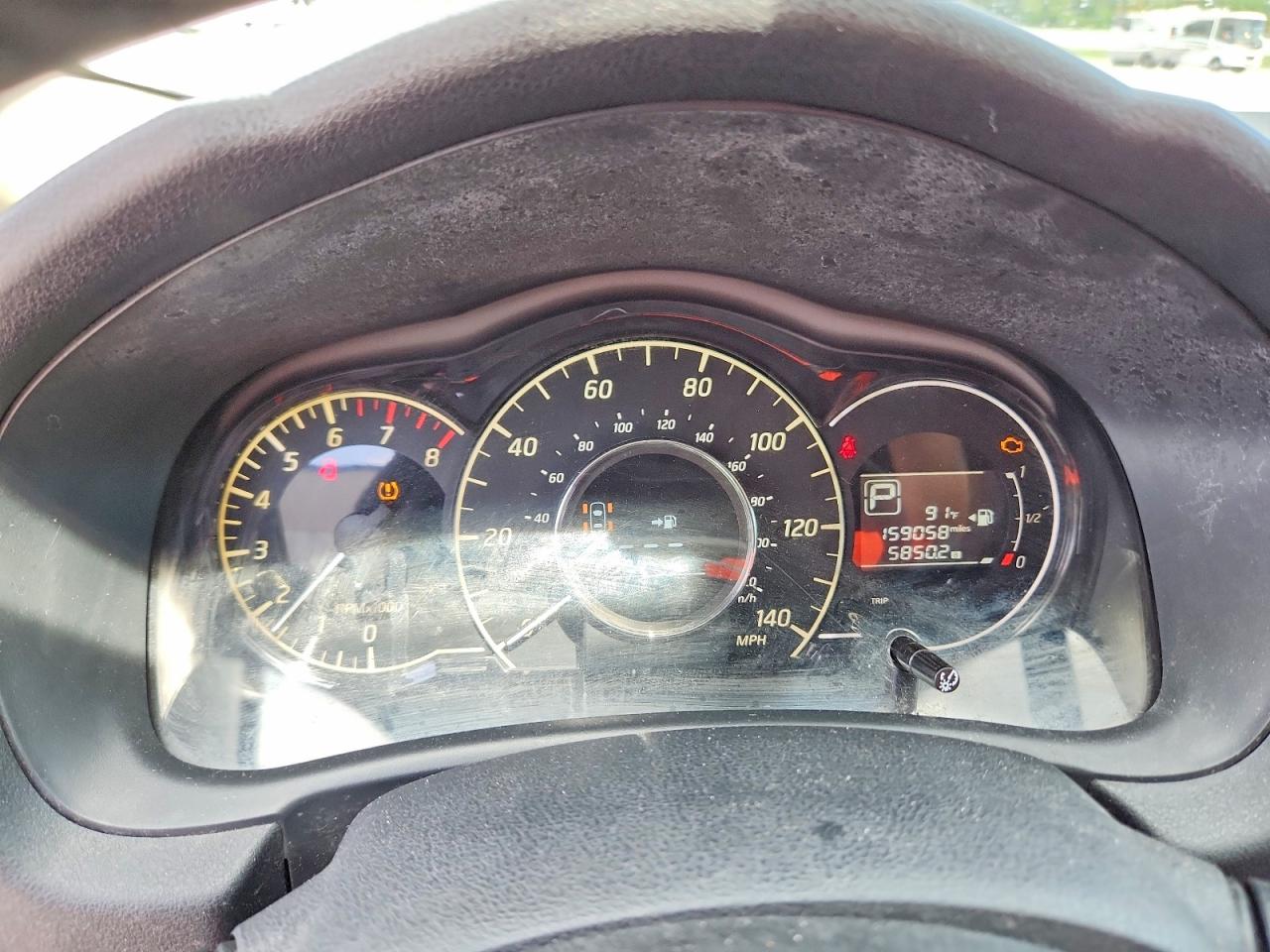 Nissan Versa Sr