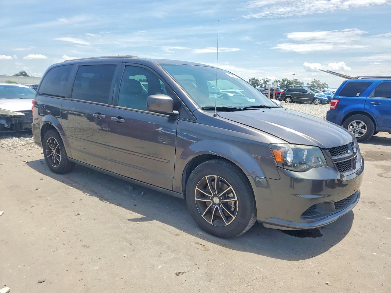 Dodge Caravan Gt