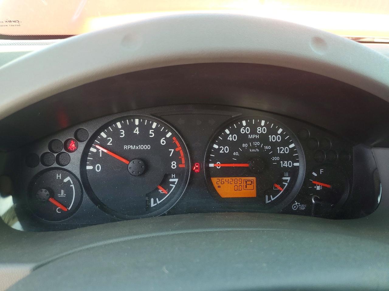 Nissan Frontier Sv