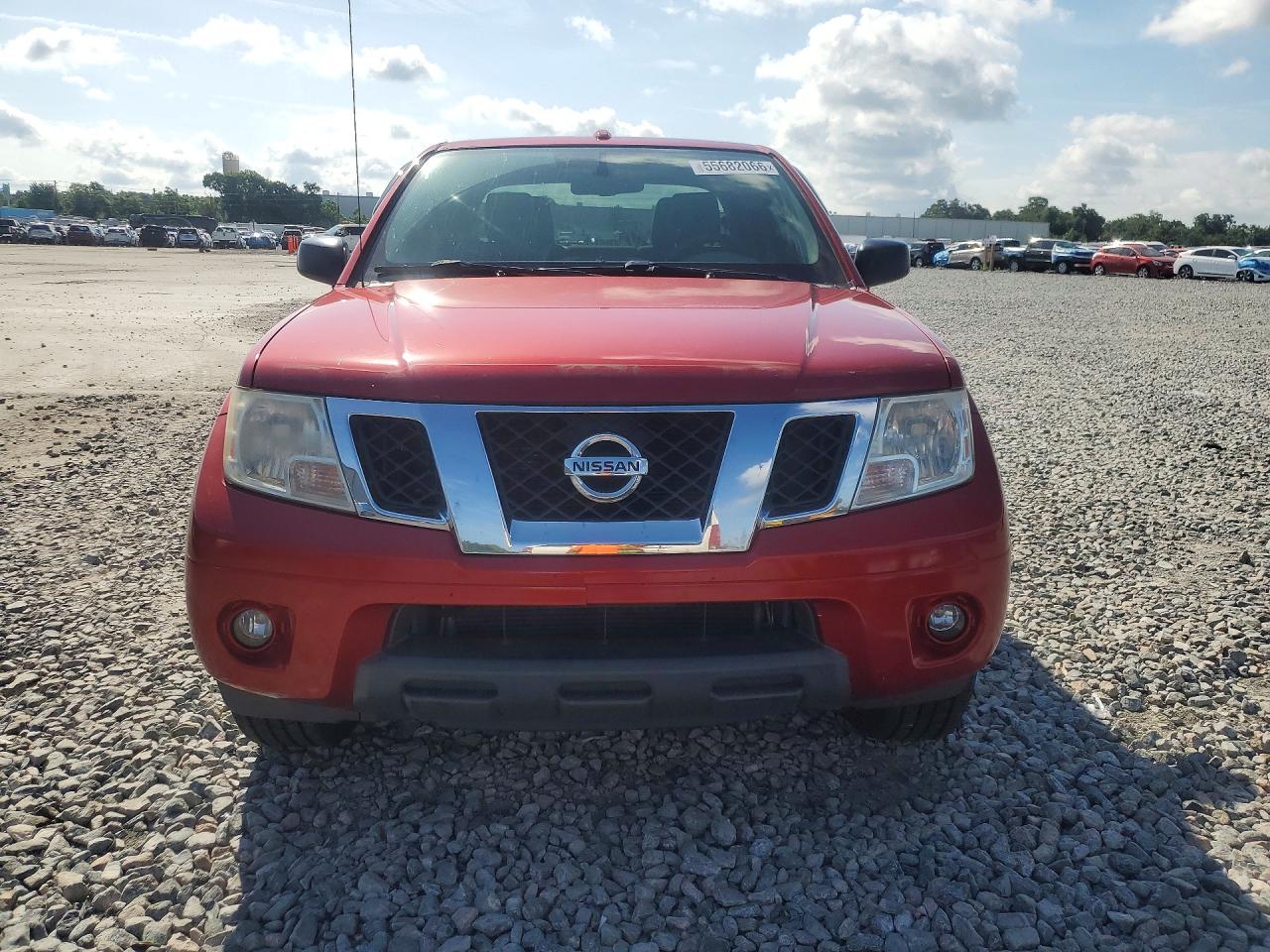 Nissan Frontier Sv