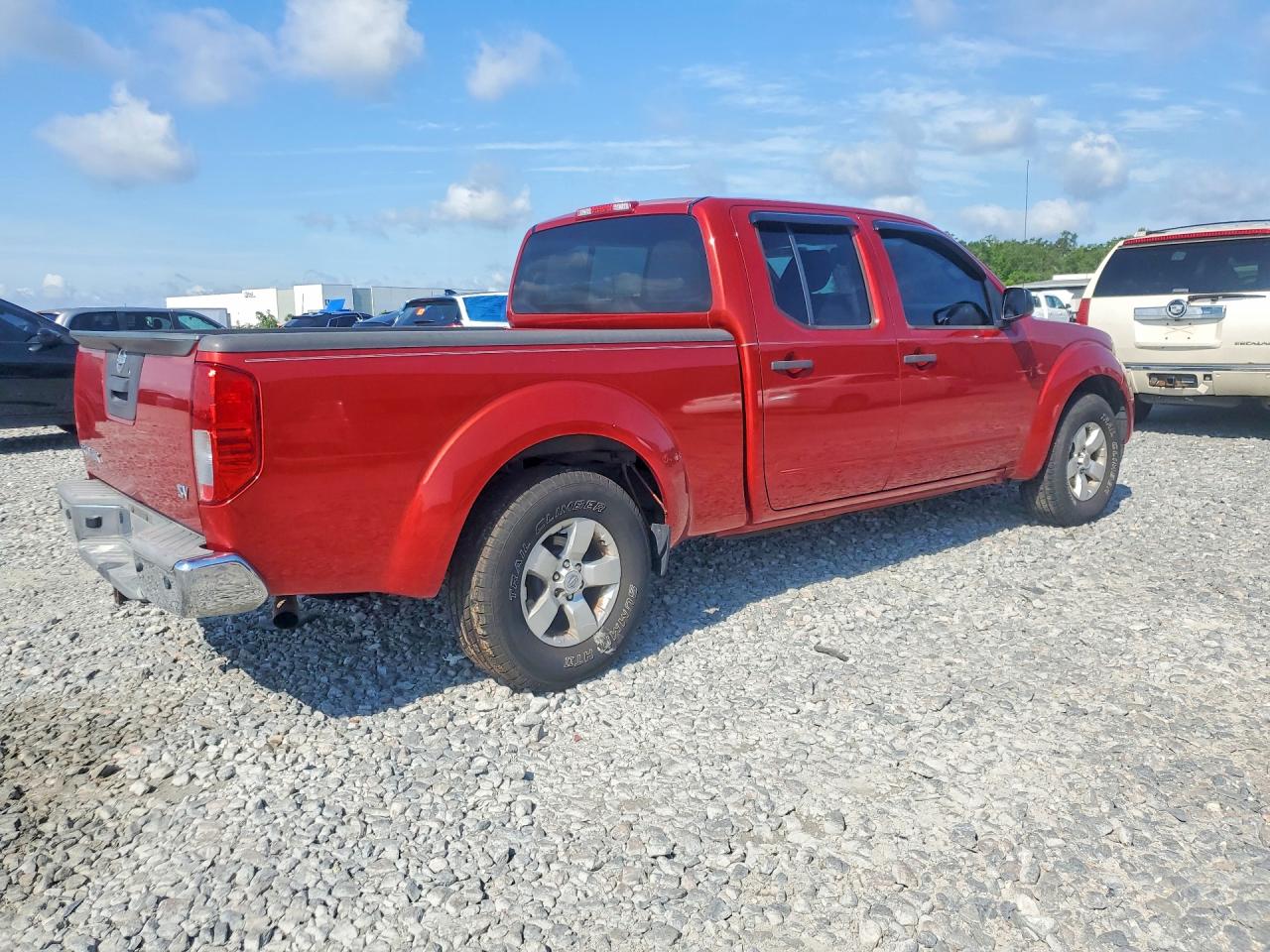 Nissan Frontier Sv