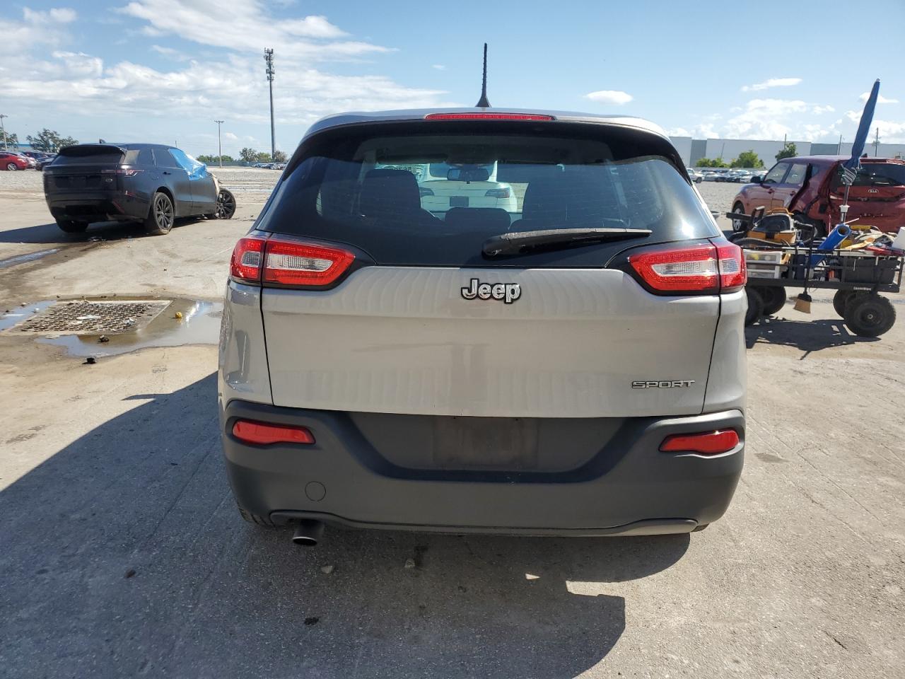 Jeep Grand Cherokee Sport