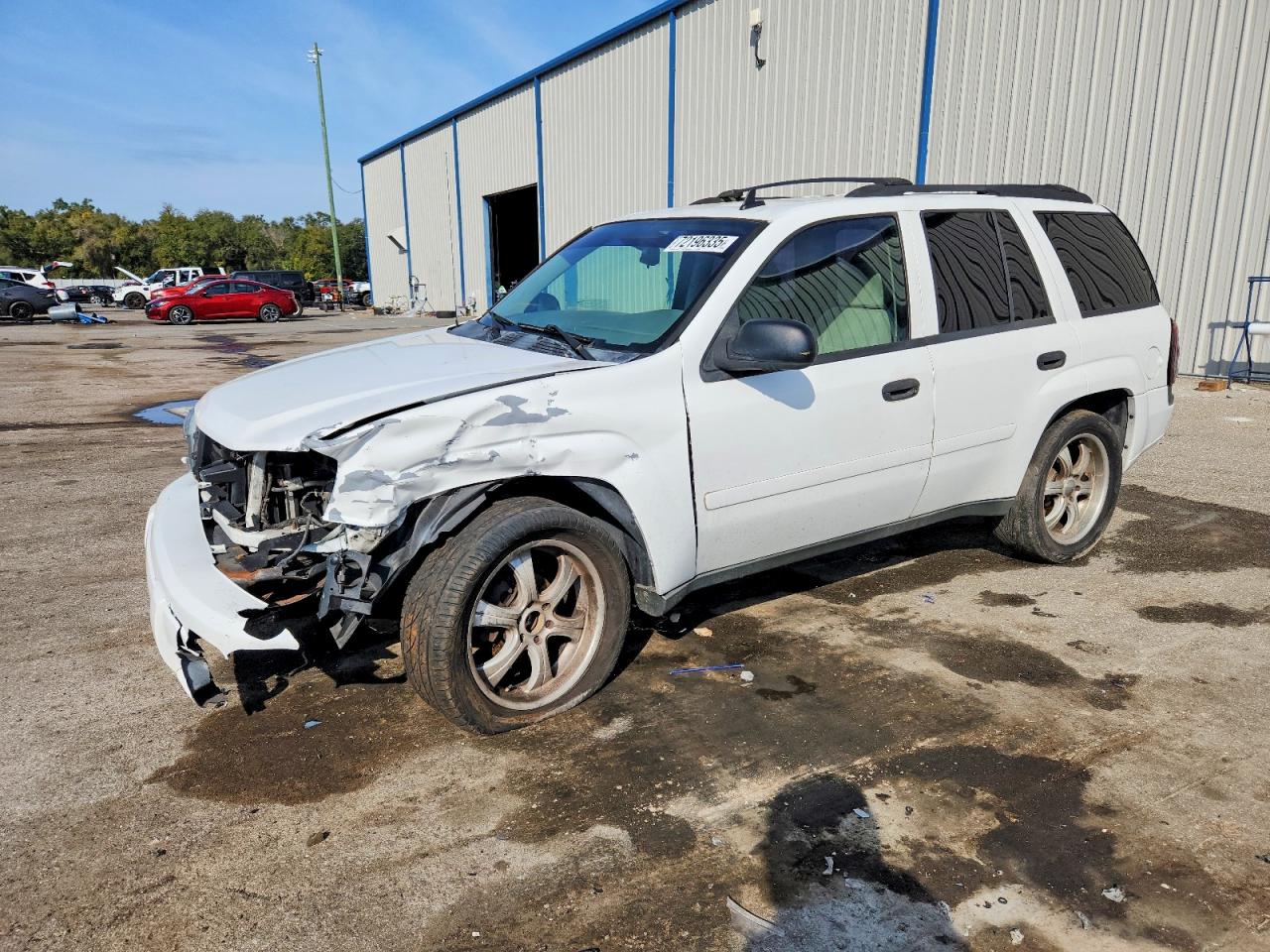 Salvage Chevrolet Trailblazer Image