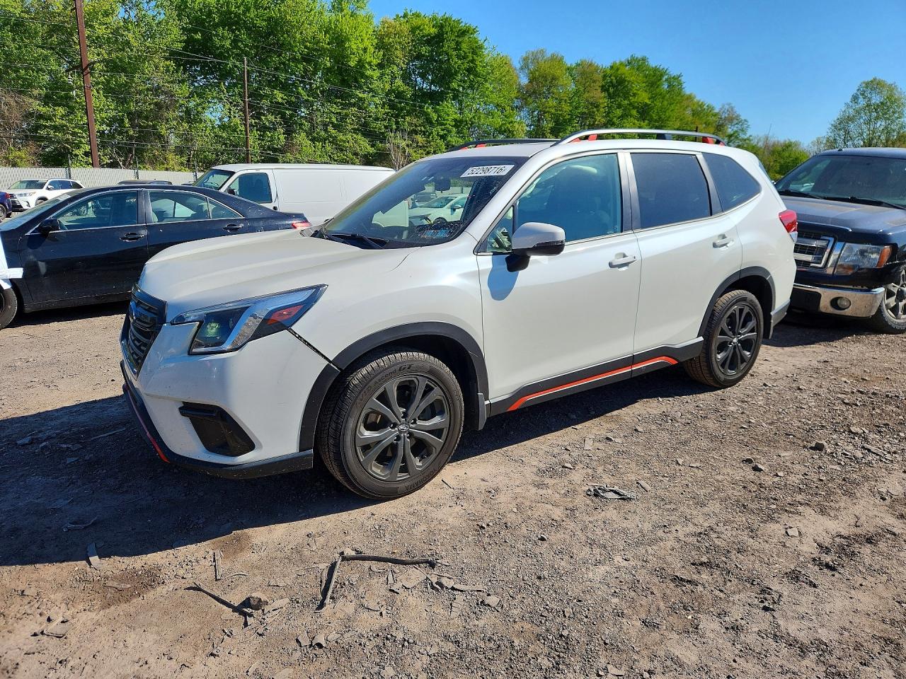 Salvage Subaru Forester Image