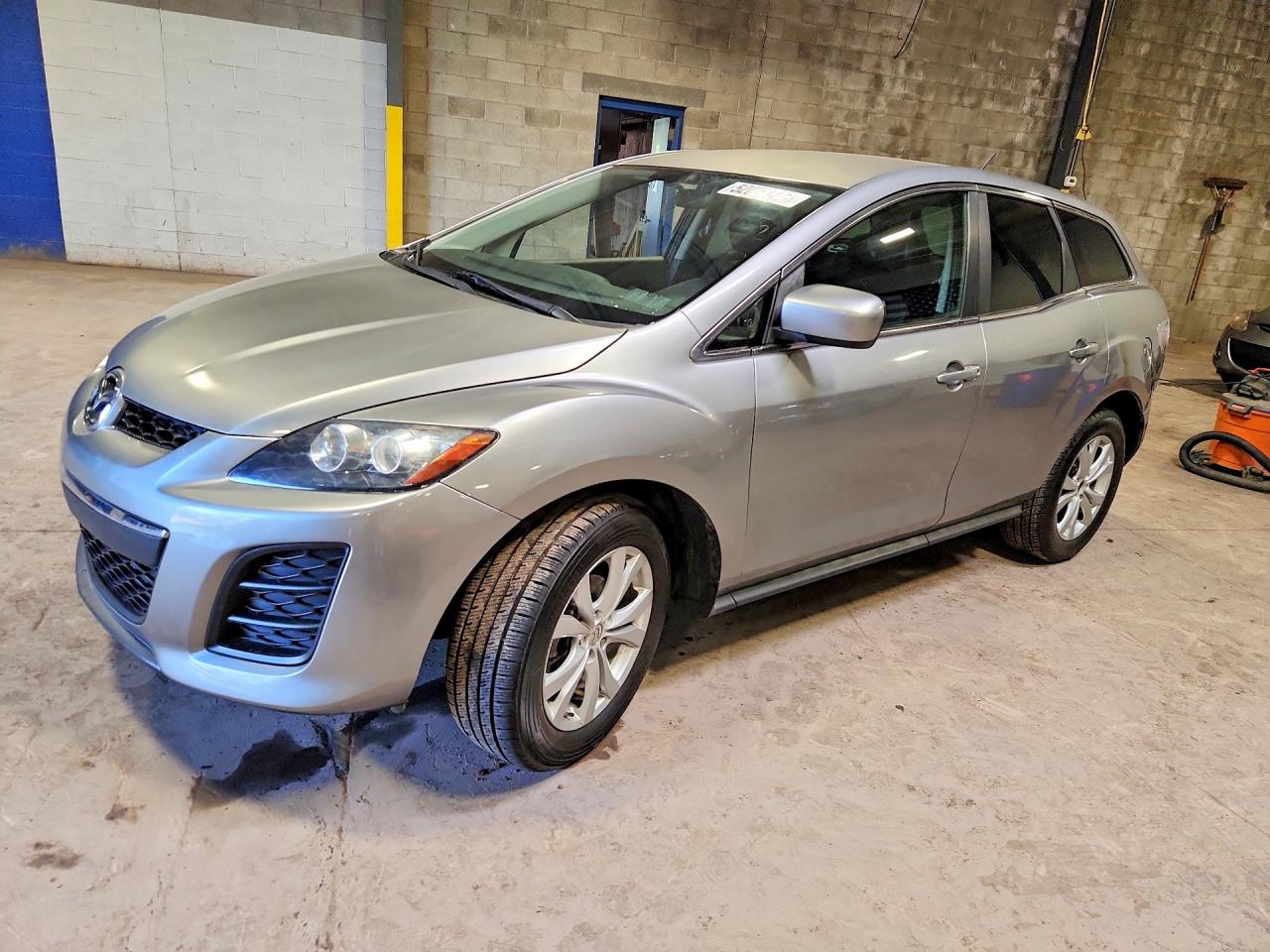 Salvage Mazda Cx Image
