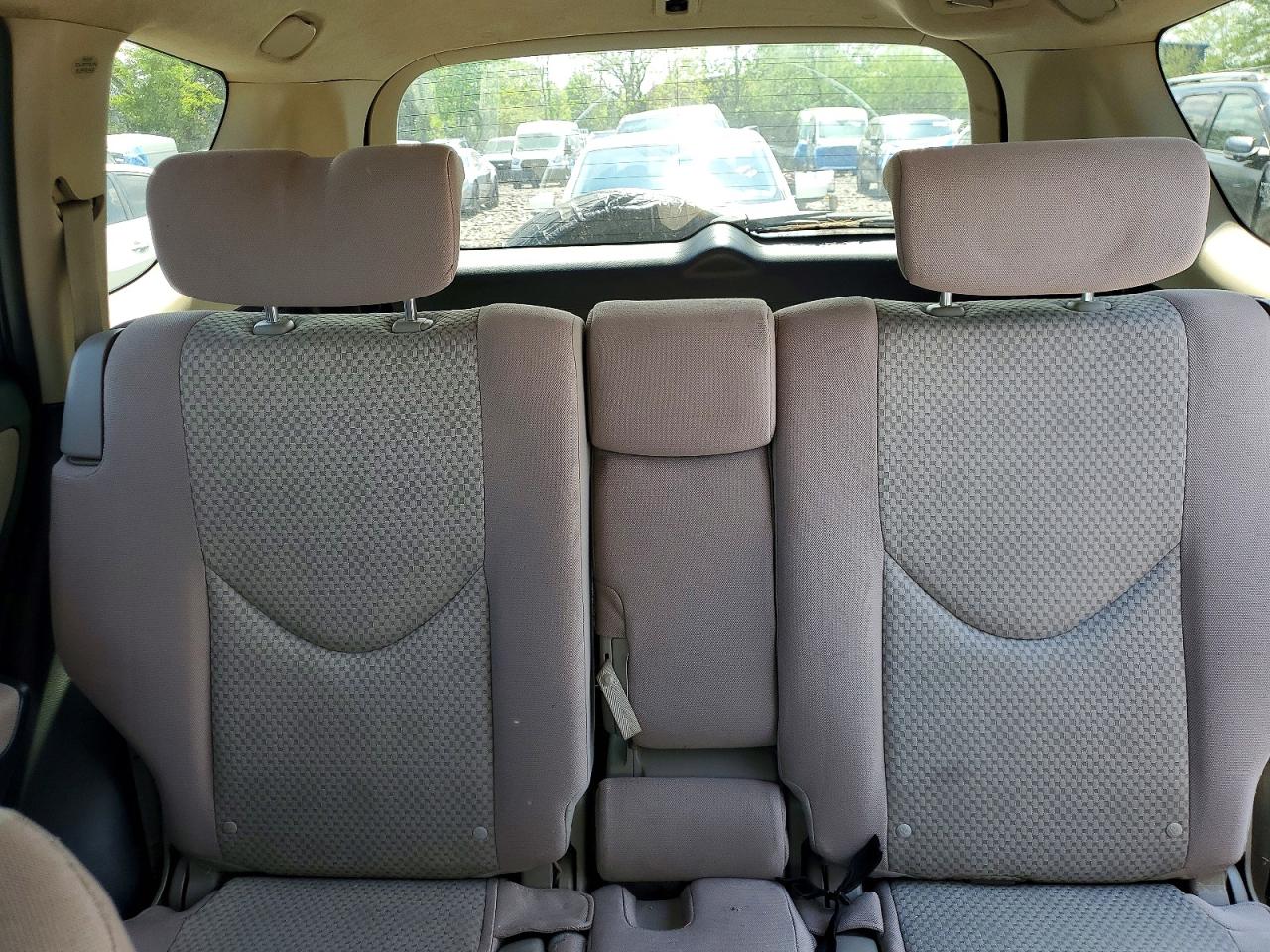 Toyota RAV4 Base