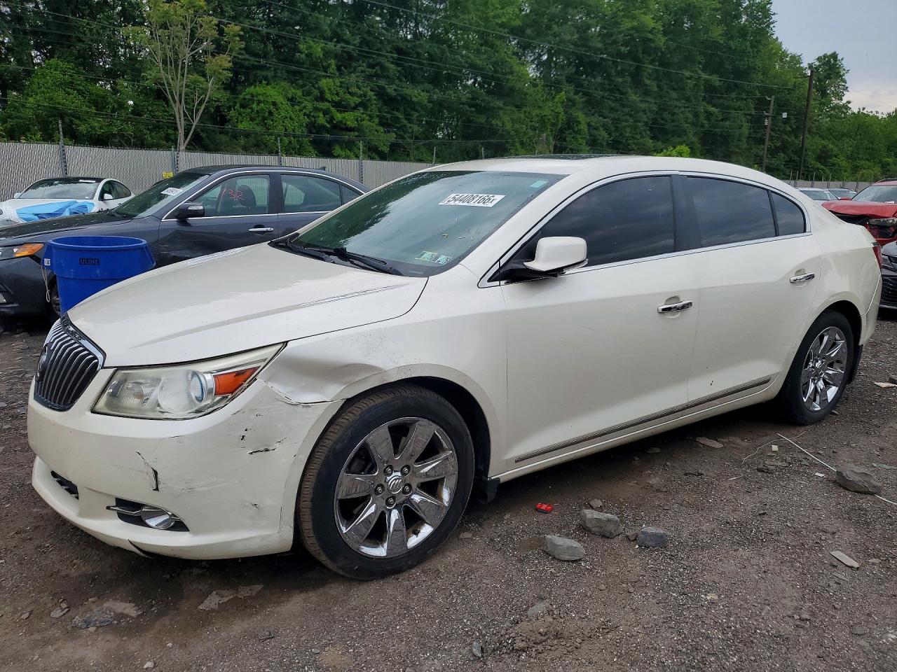 Salvage Buick LaCrosse Image