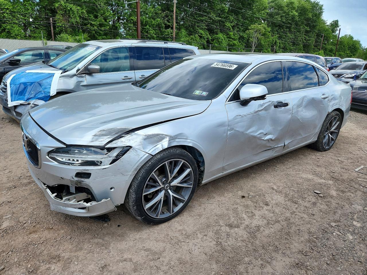 Salvage Volvo S90 T5 Mom Image
