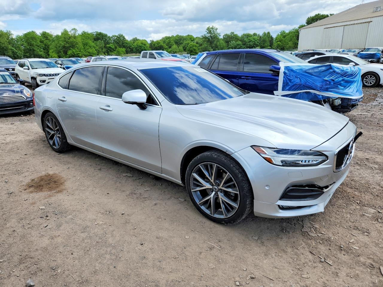 Volvo S90 T5 Mom T5 Momentum