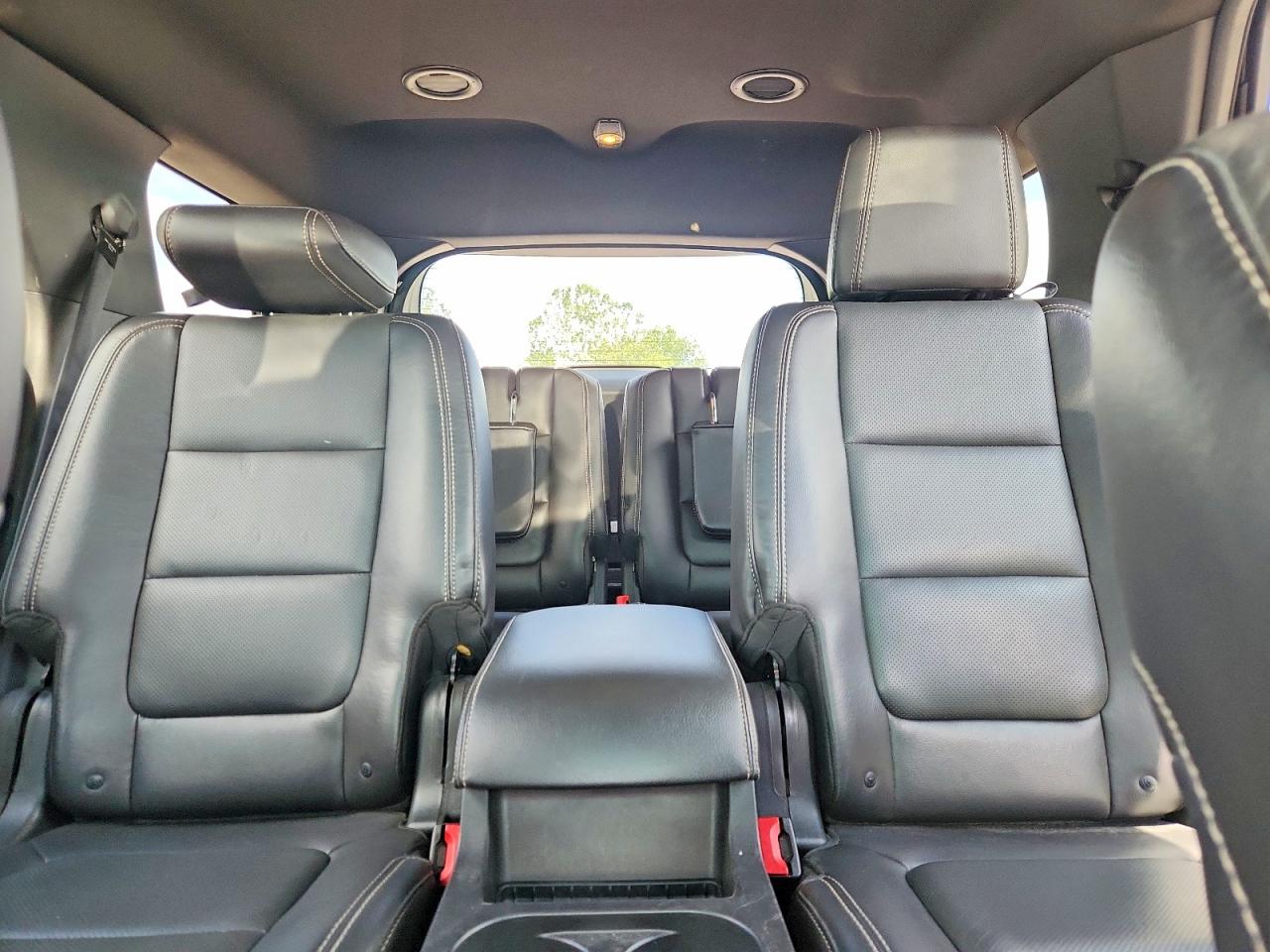 Ford Explorer Sport