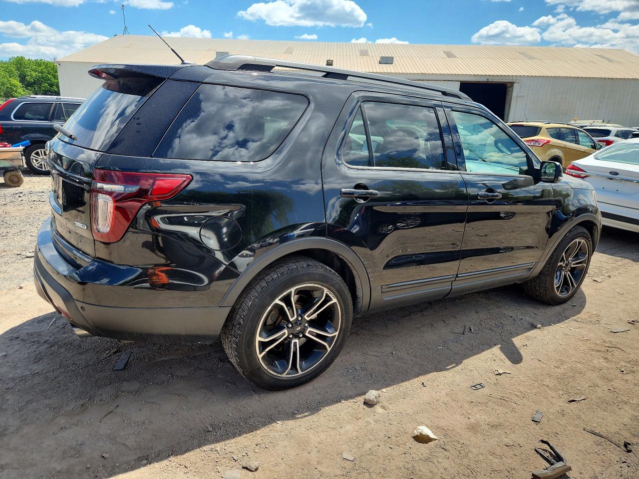 Ford Explorer Sport