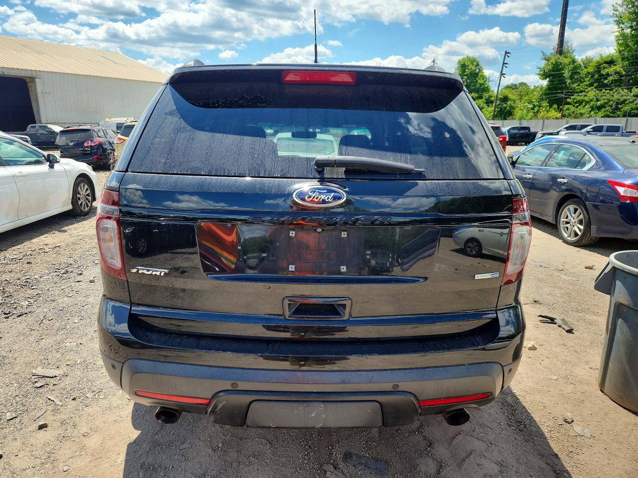 Ford Explorer Sport