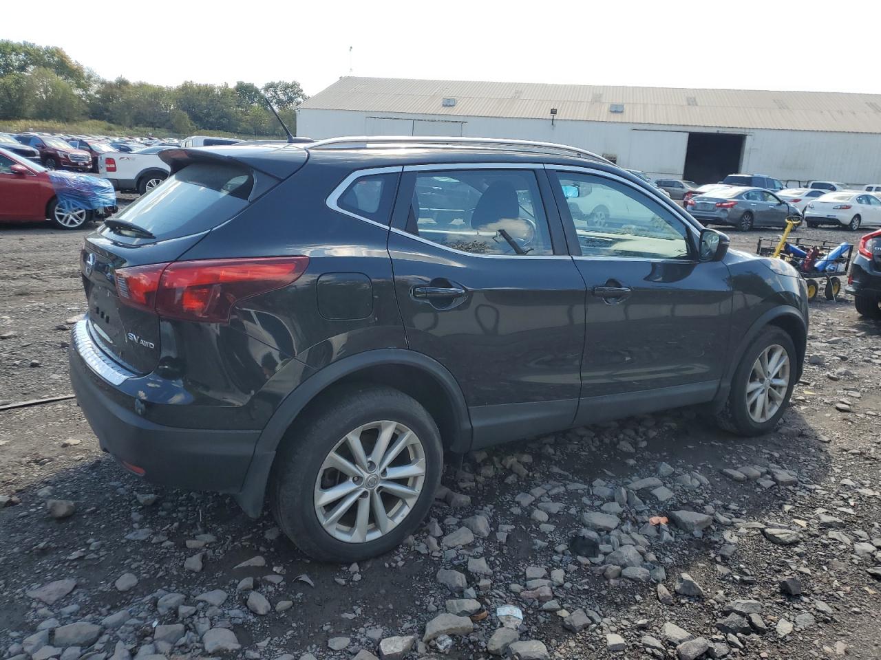 Nissan Rogue S