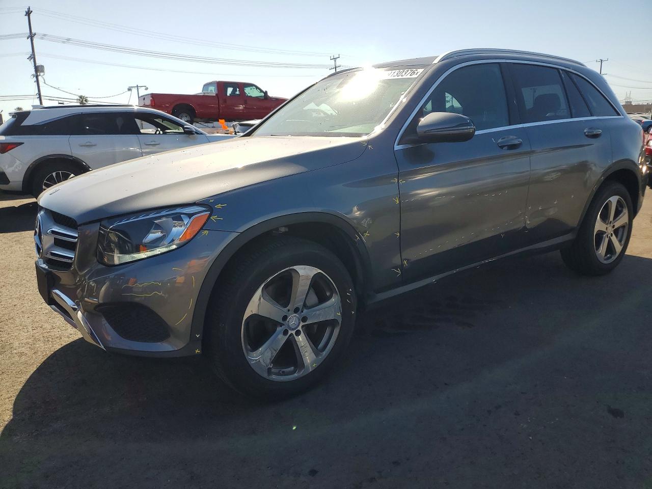Salvage Mercedes-Benz GLC Image