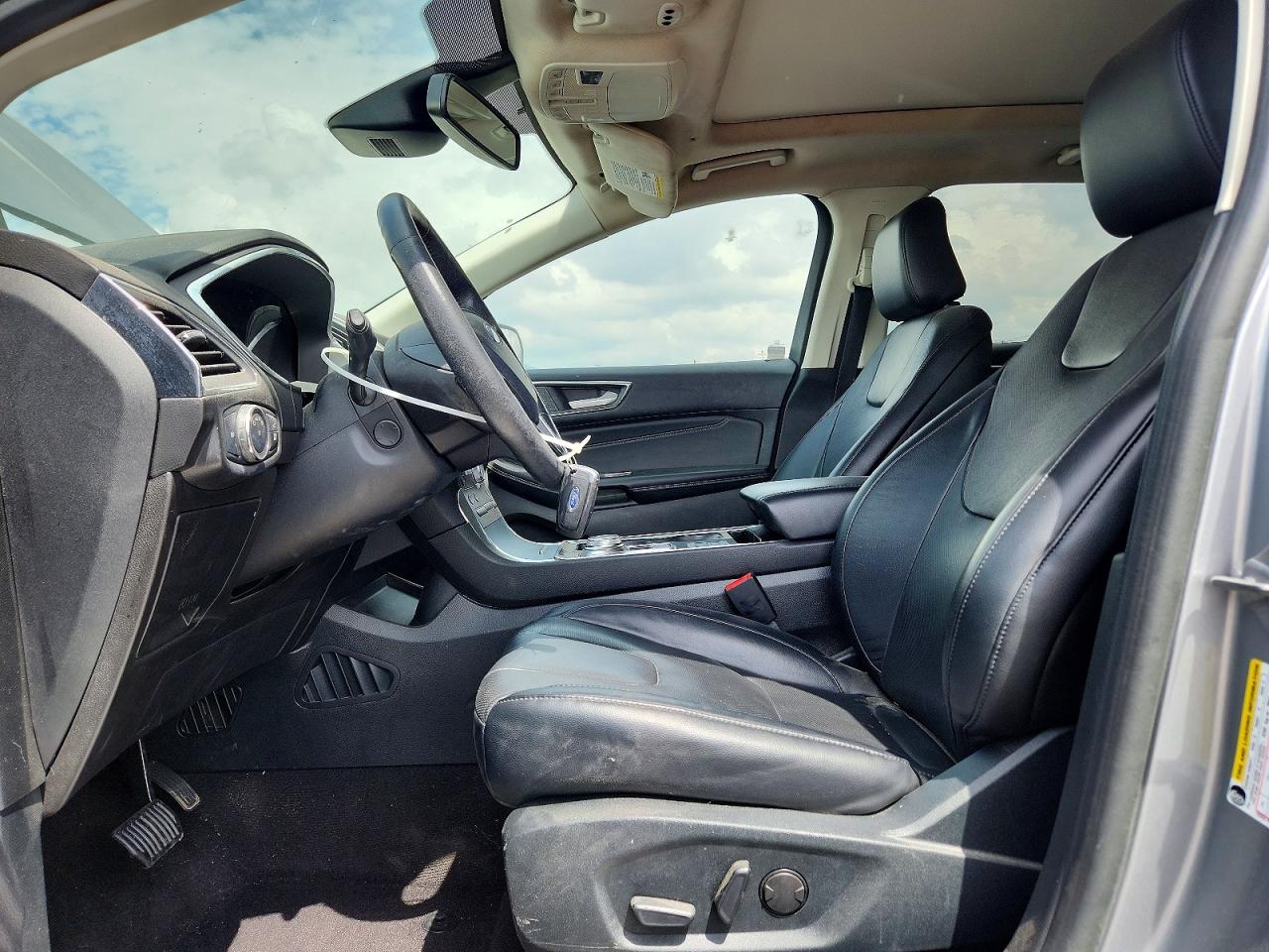 Ford Edge Titanium