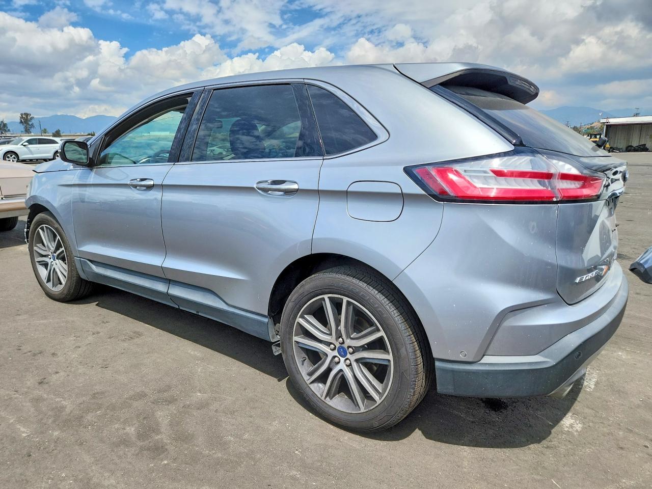 Ford Edge Titanium