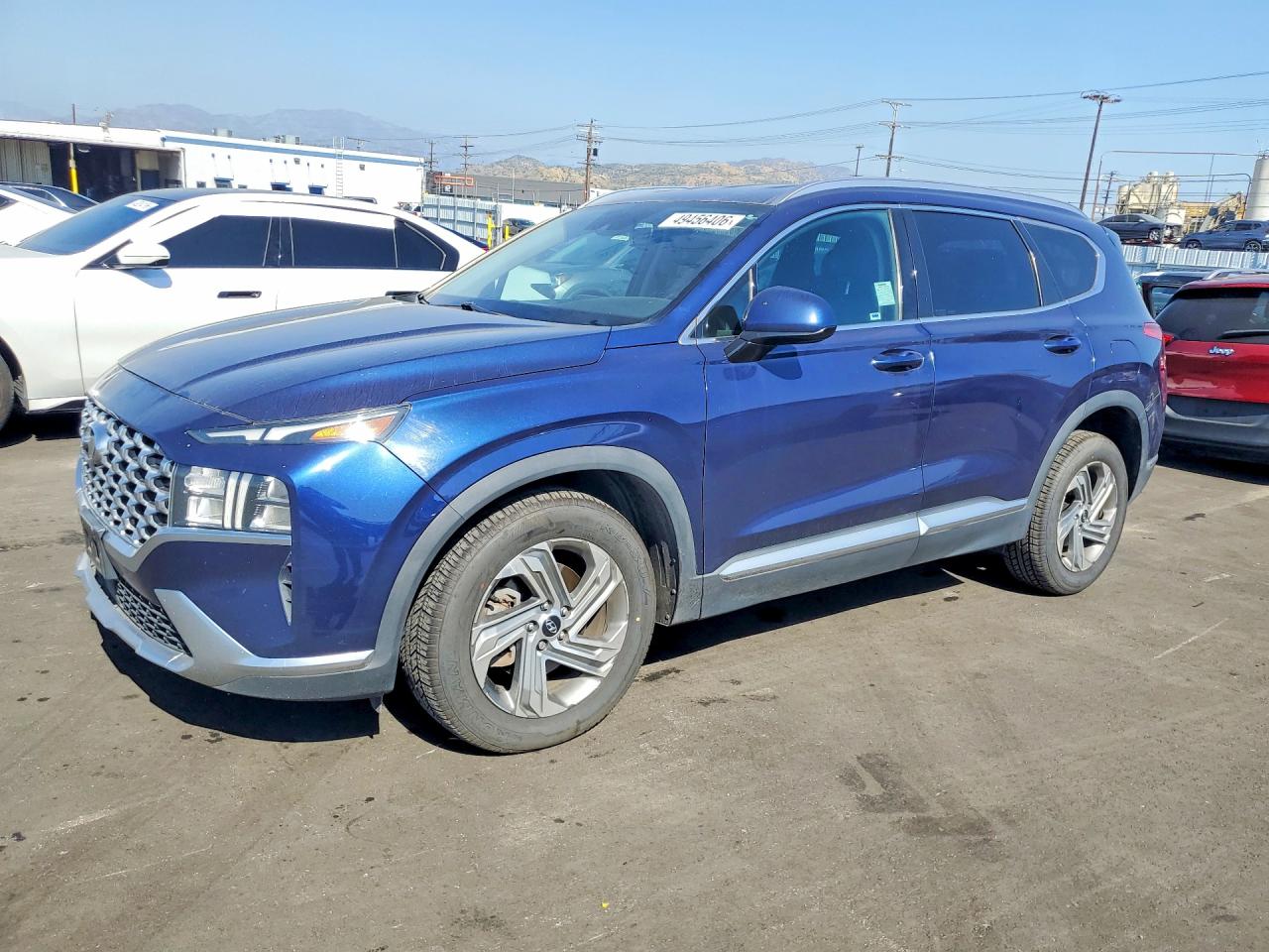 Salvage Hyundai SANTA FE Image