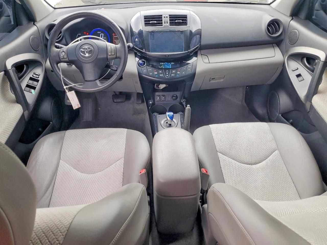Toyota RAV4 Base