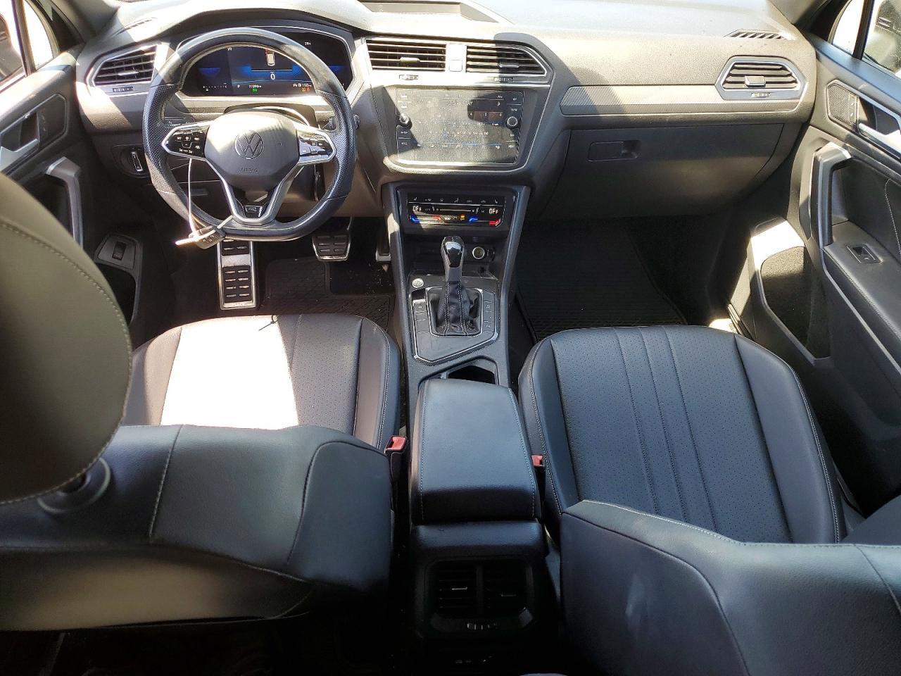 Volkswagen Tiguan Se R-line Black
