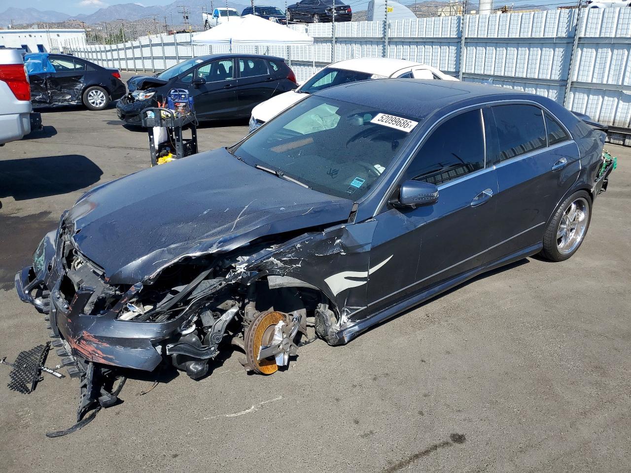 Salvage Mercedes-Benz E-Class Image