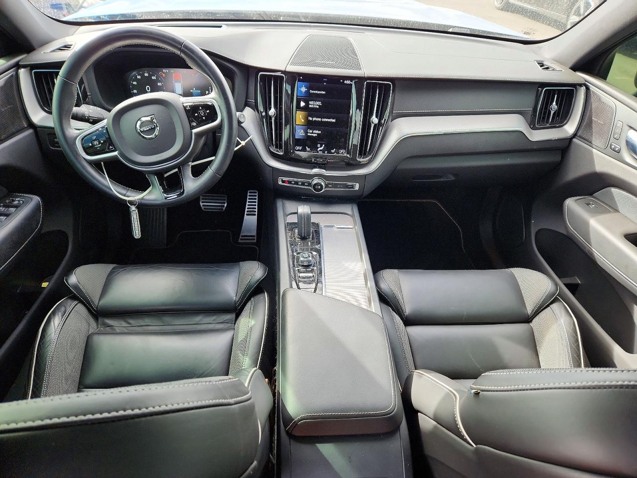 Volvo XC60 T8 Recharge R-design