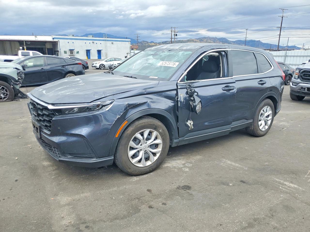 Salvage Honda Crv Image