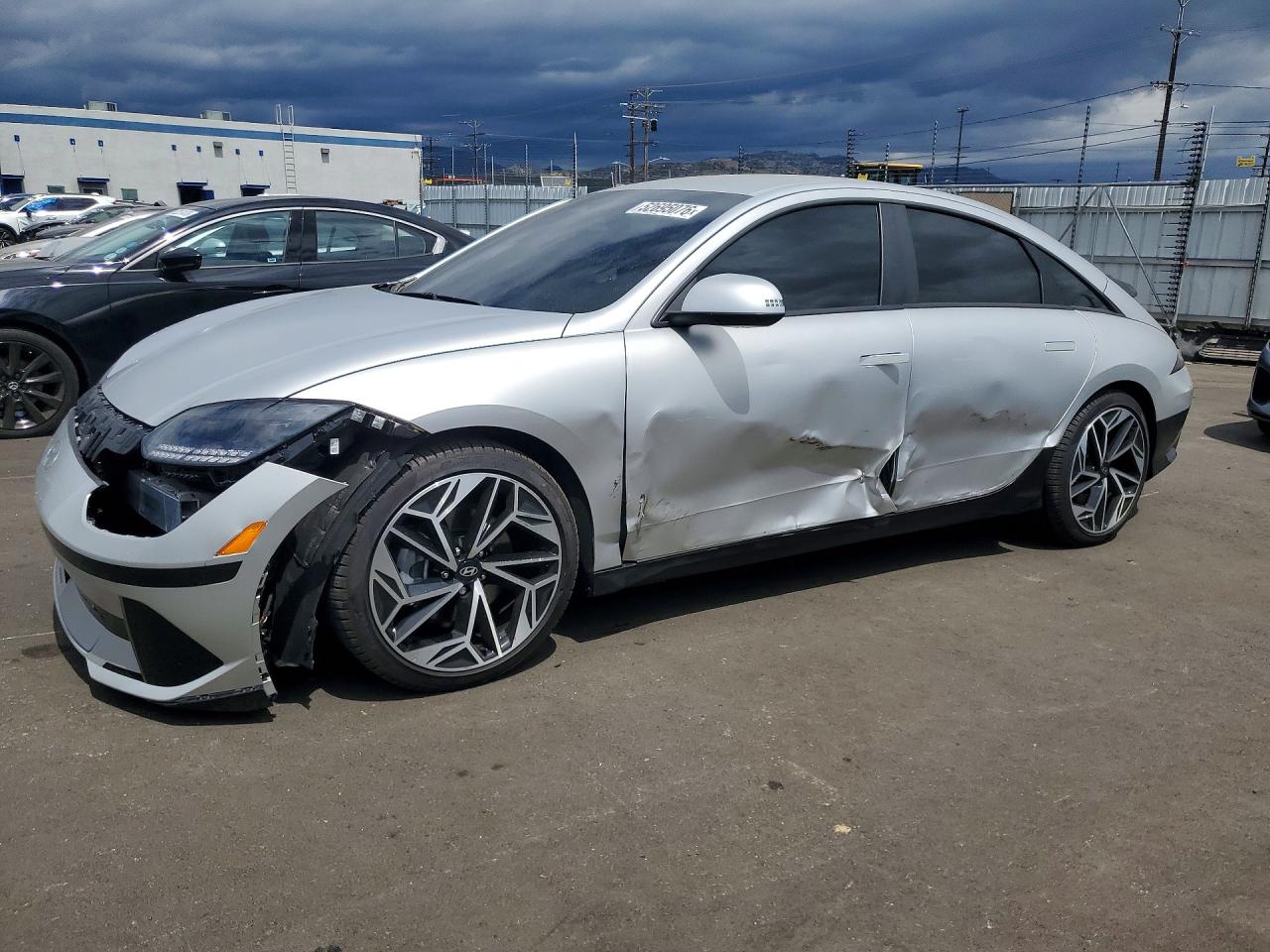 Salvage Hyundai Ioniq Image