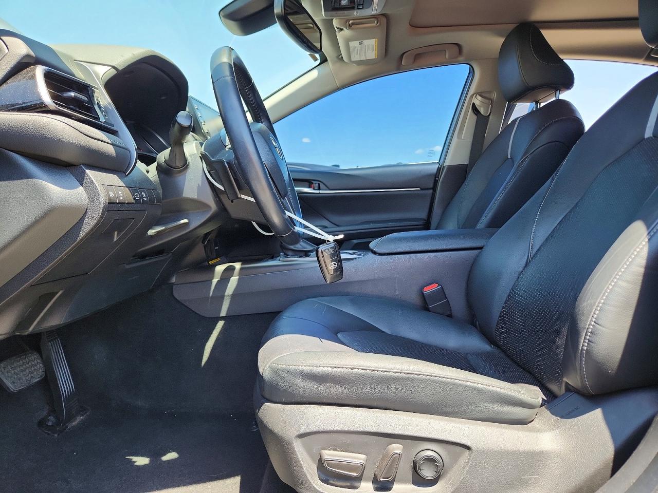 Toyota Camry Xse