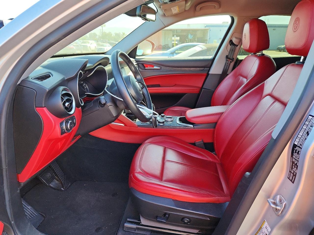 Alfa Romeo Stelvio Sport