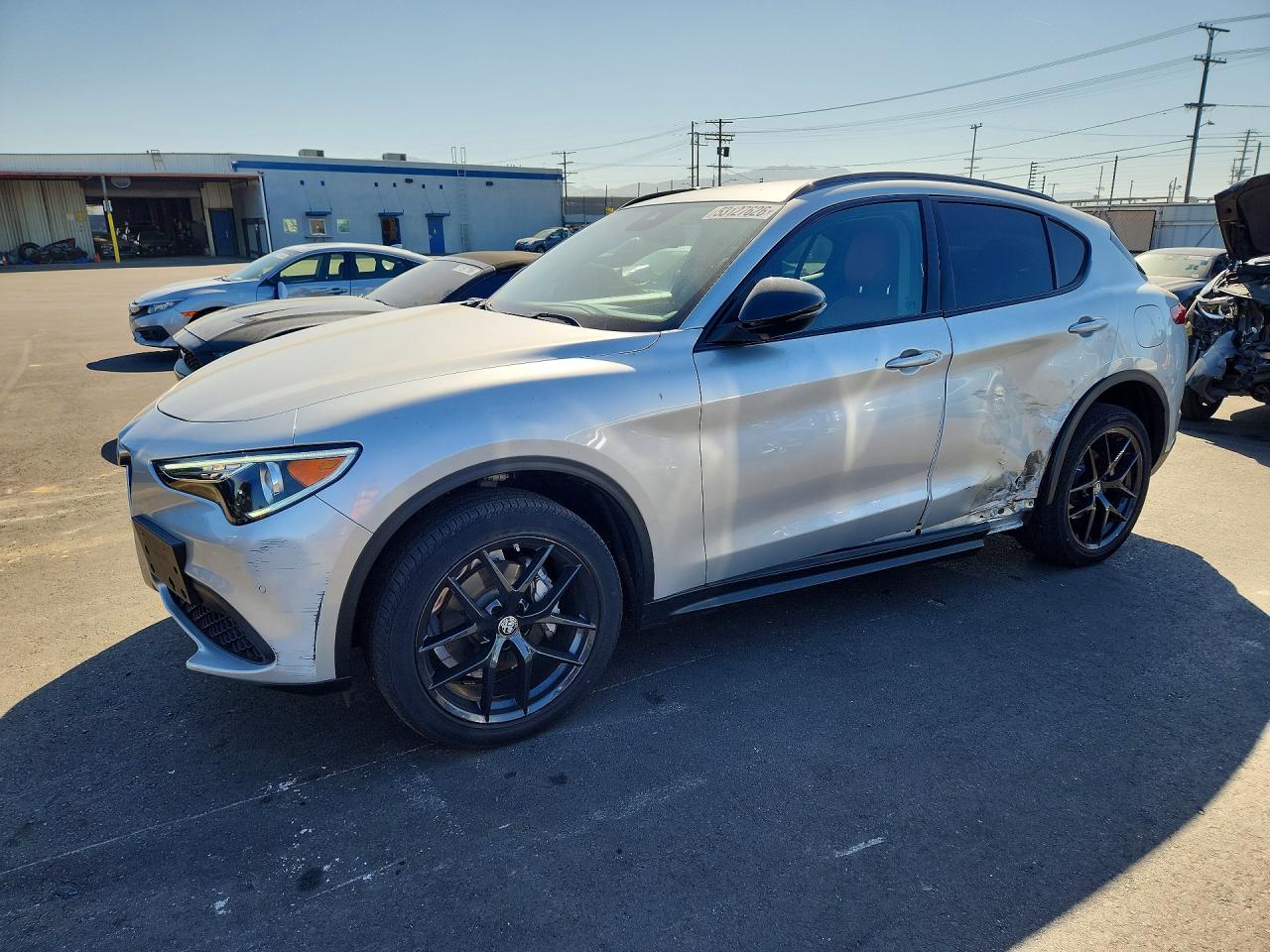 Salvage Alfa Romeo Stelvio Image