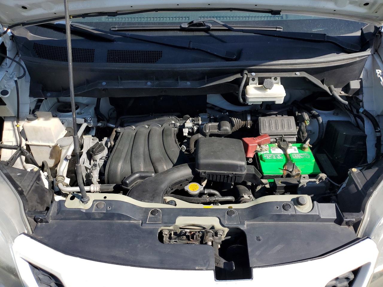 Nissan Nv