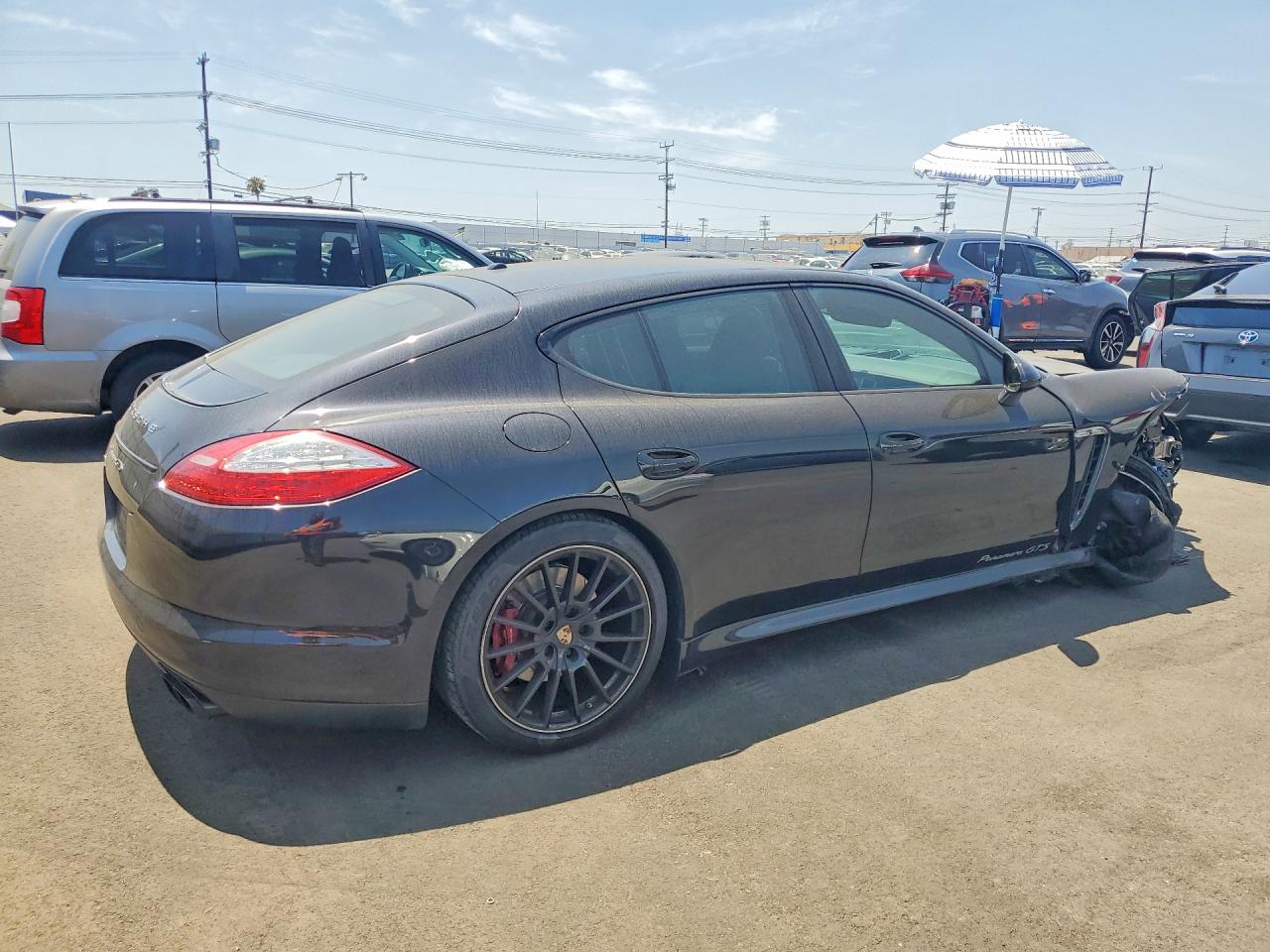 Porsche Panamera Gts