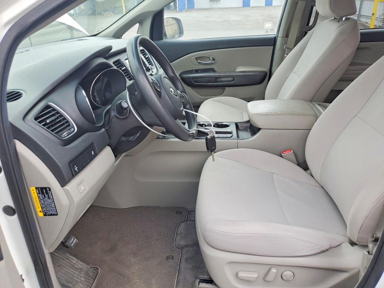 Kia Sedona Lx