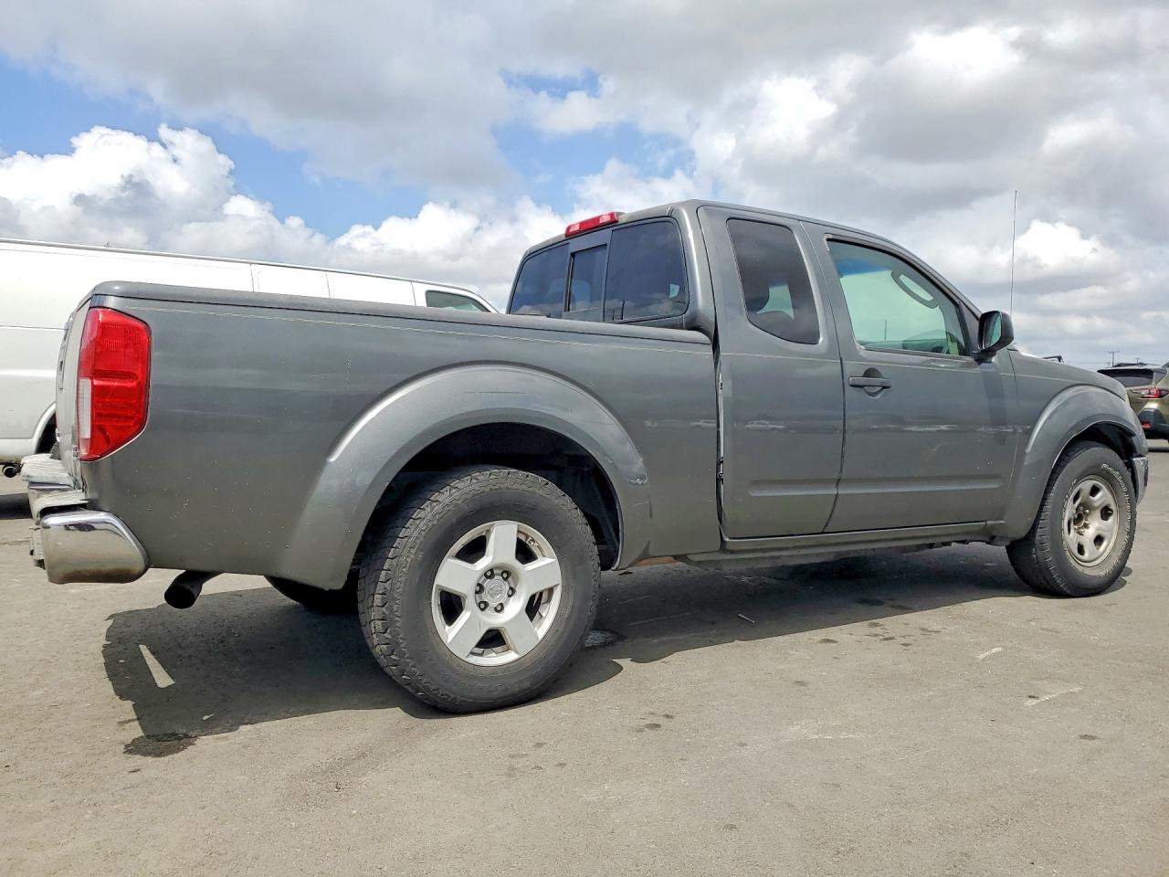 Nissan Frontier Se