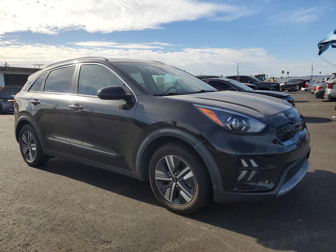 Kia Niro Lx