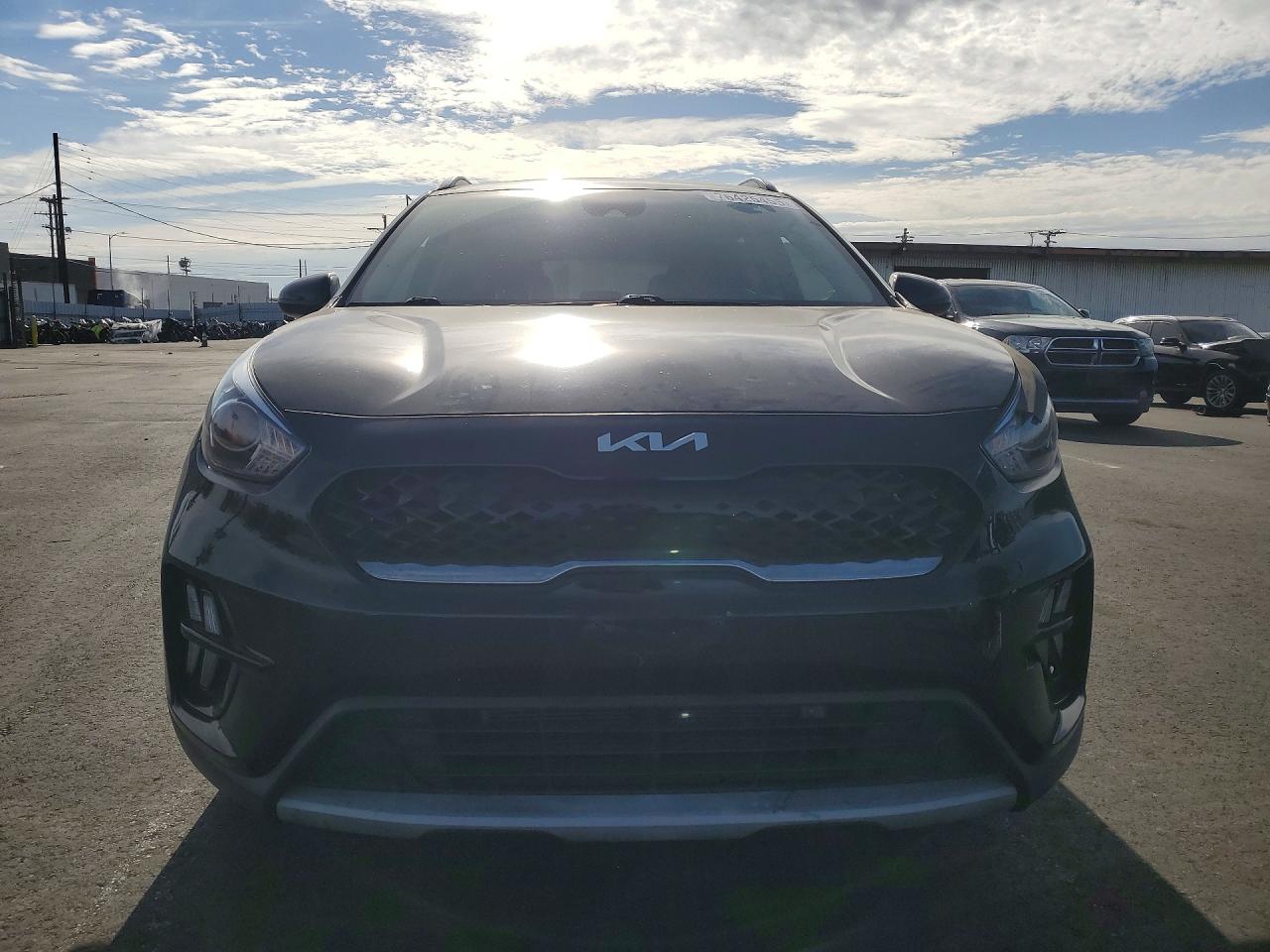 Kia Niro Lx