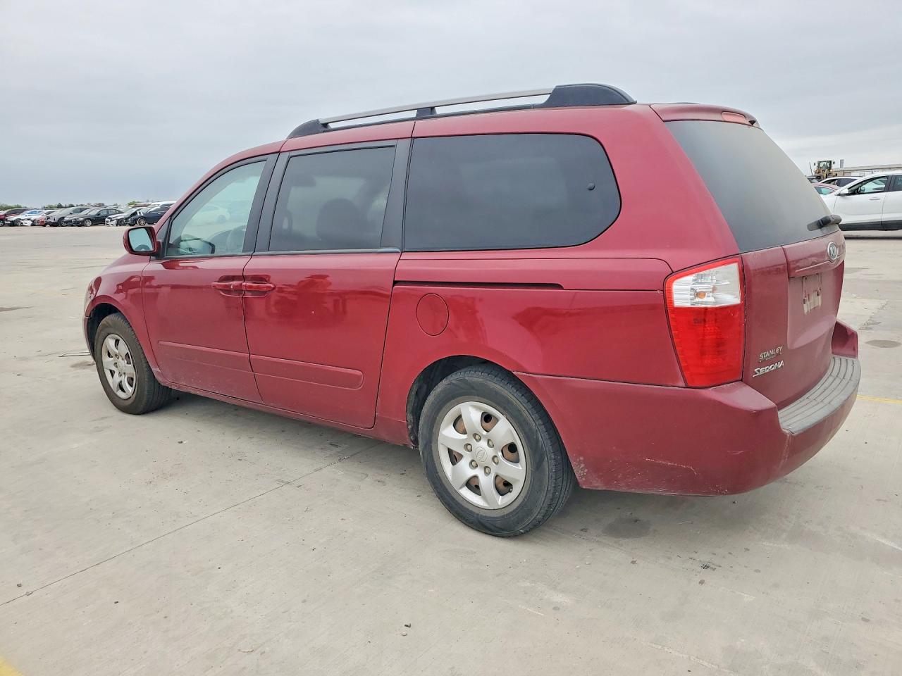 Kia Sedona Lx